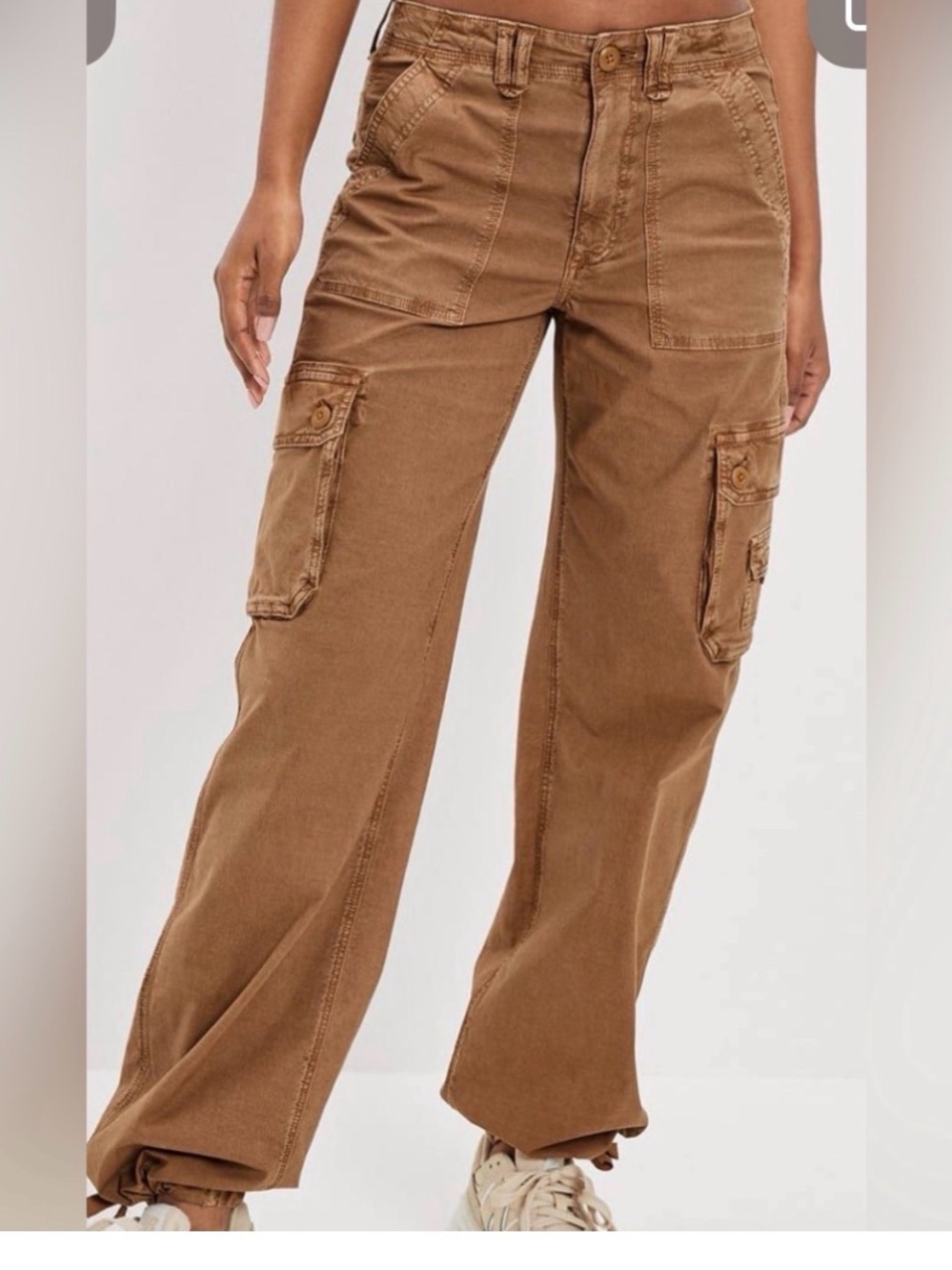 NEW American Eagle Baggy Jogger Womens 14 Short Tan Cargo Utility Pants Stretch